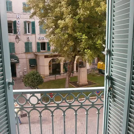 Little Palace Tolón