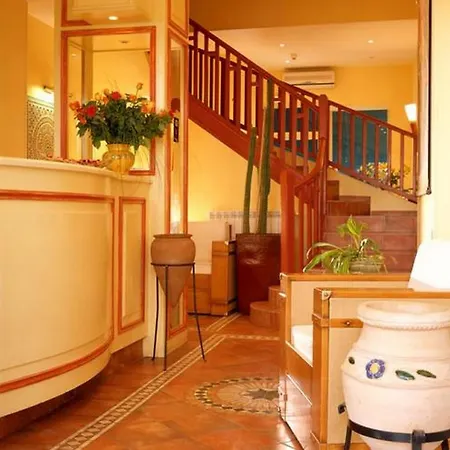 Otel Little Palace Toulon