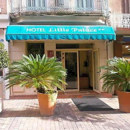 מלון Little Palace