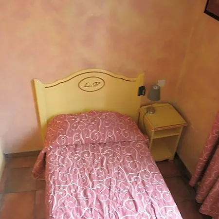 Little Palace 2*