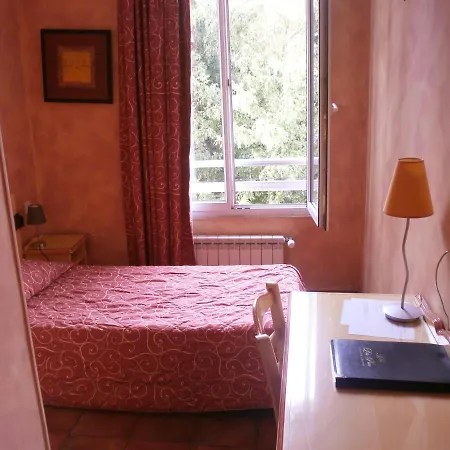 Little Palace 2* טולון